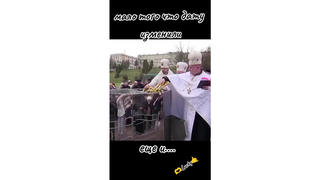 Fact Check: Orthodox Church Of Ukraine Did NOT Sanctify Water With Tridents