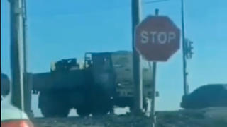 Проверка факта: Видео НЕ показывает российскую армию в Харькове в феврале 2024